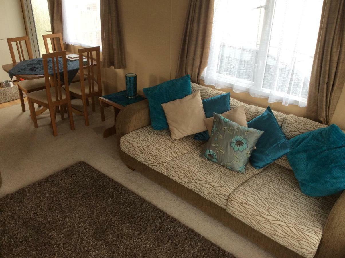 Warren Retreat Hotel Долиш Екстериор снимка