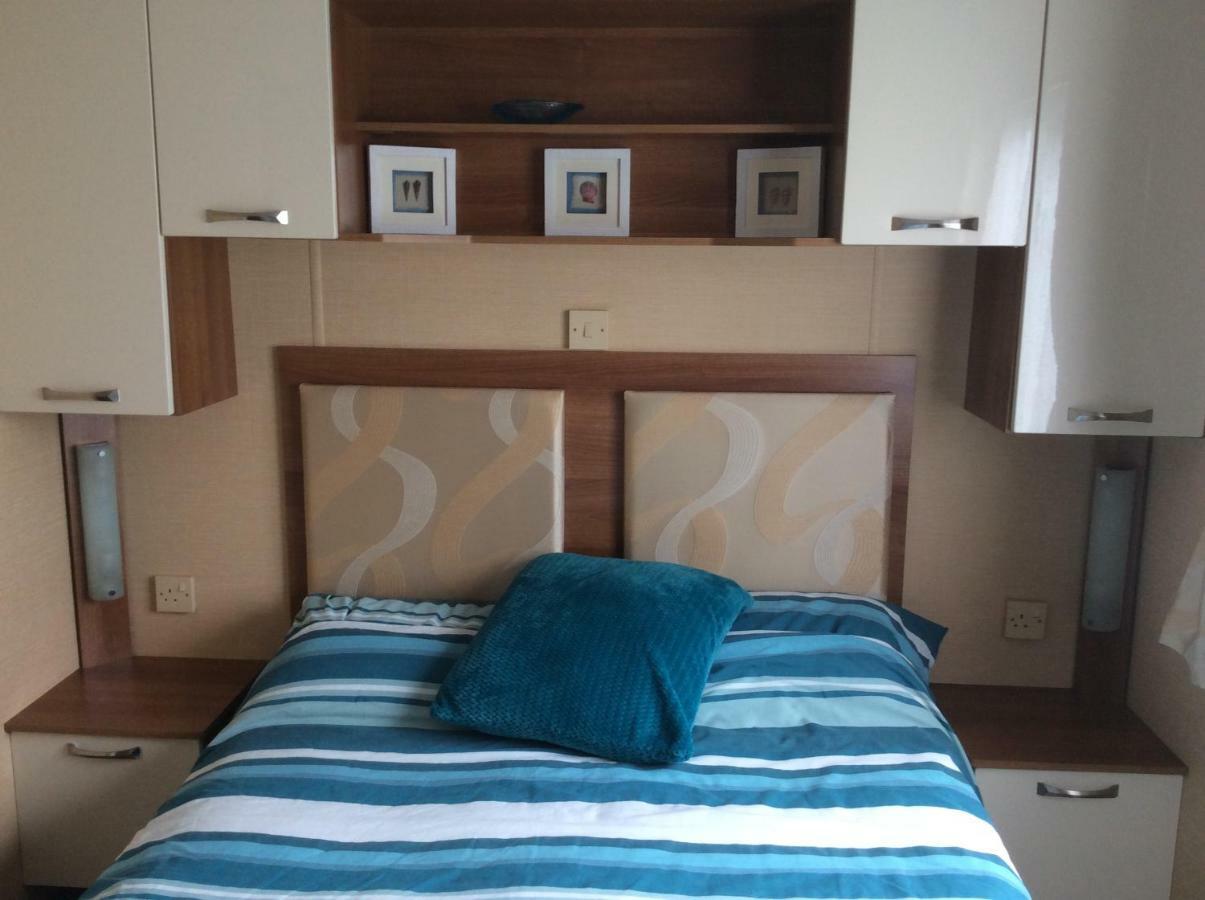 Warren Retreat Hotel Долиш Екстериор снимка